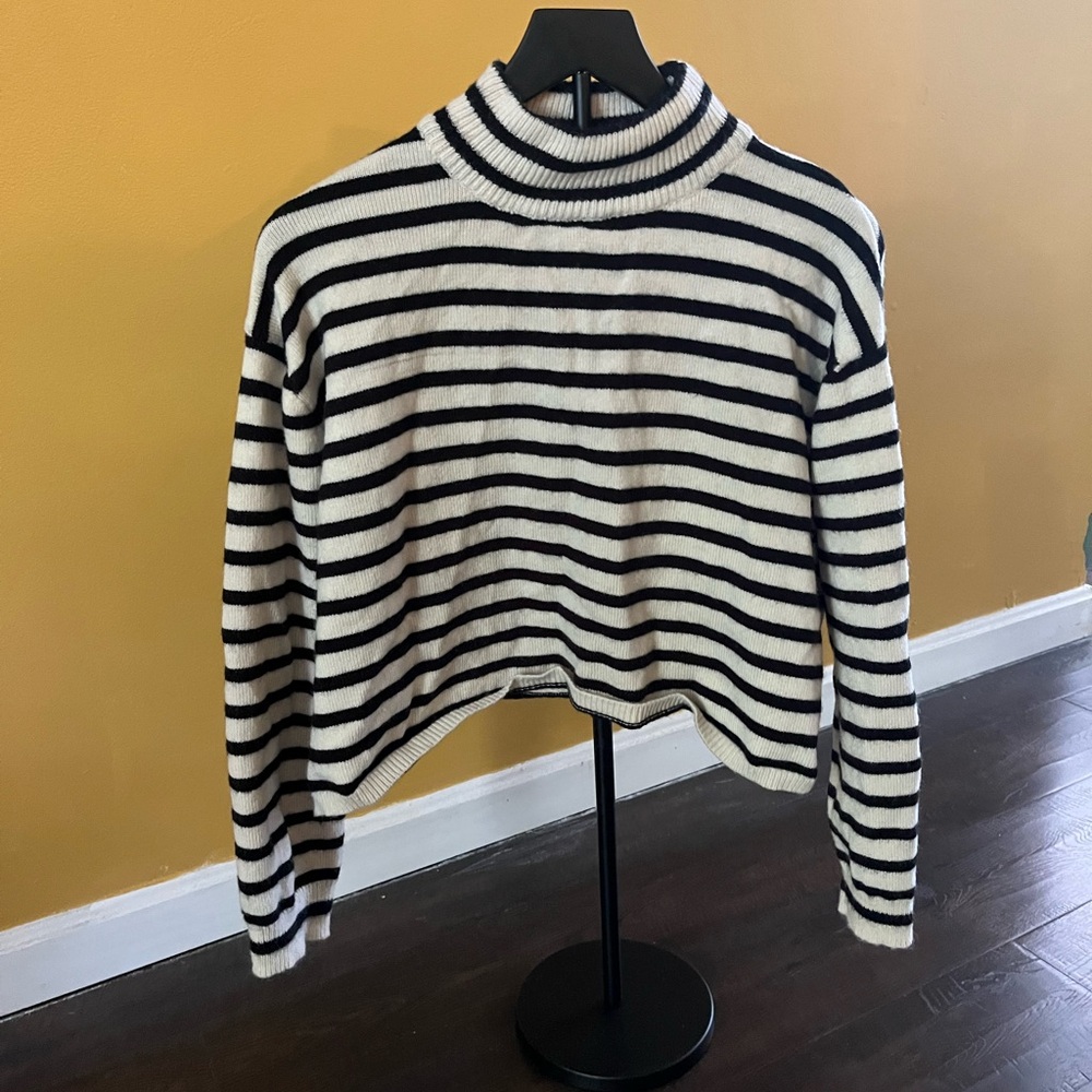 Cider Black and White Sweater